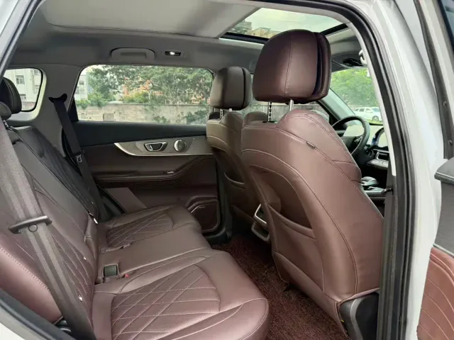 Chery Tiggo 8 PRO — Фото автомобиля 10