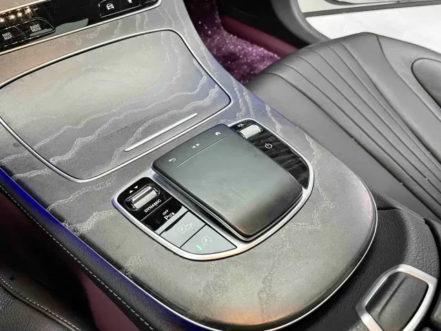 Mercedes-Benz CLS-Class — Фото автомобиля 13
