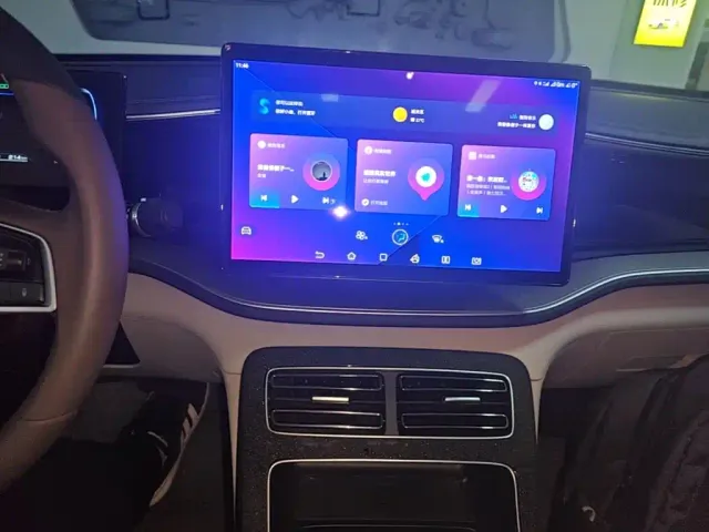 BYD Qin PLUS — Фото автомобиля 12