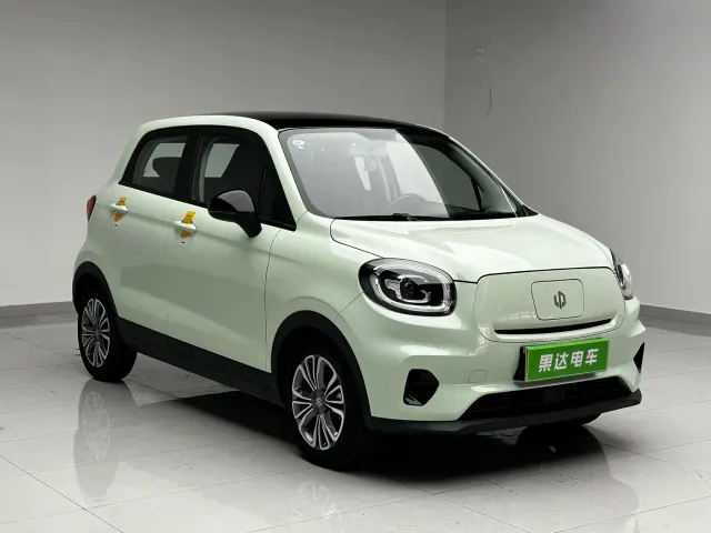 Leapmotor T03 — Фото автомобиля 3