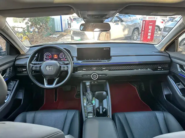 Honda Accord — Фото автомобиля 7