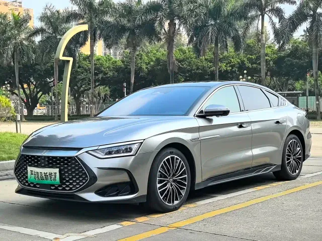 Фотография автомобиля — BYD Han