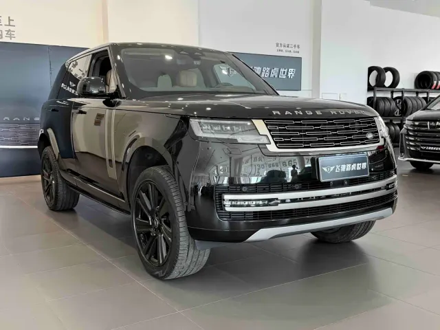 Land Rover Range Rover — Фото автомобиля 3