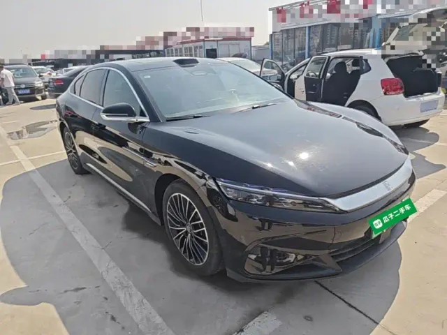 BYD Han — Фото автомобиля 3