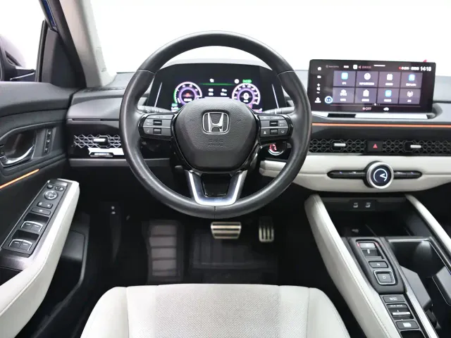 Honda Accord — Фото автомобиля 17