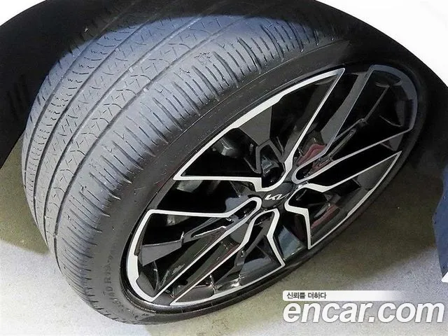 Kia K5 — Фото автомобиля 7