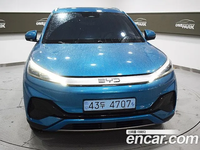 BYD Atto 3 — Фото автомобиля 2