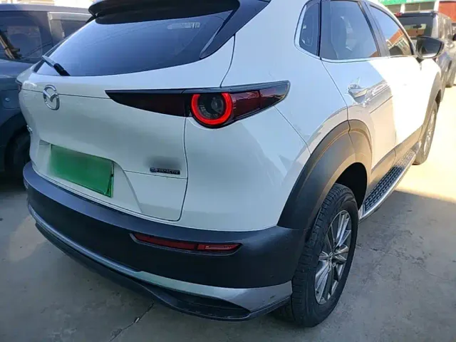 Mazda CX-30 EV — Фото автомобиля 7