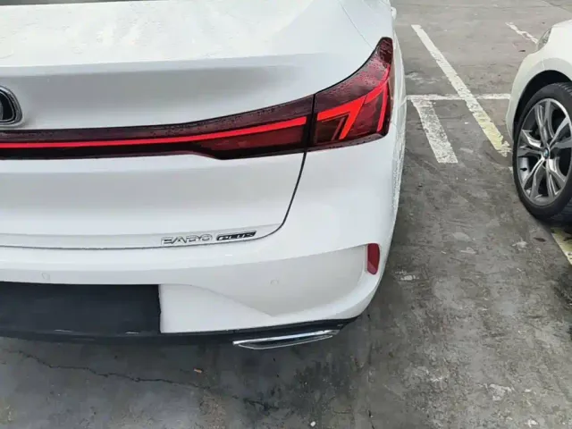 Changan Eado — Фото автомобиля 7