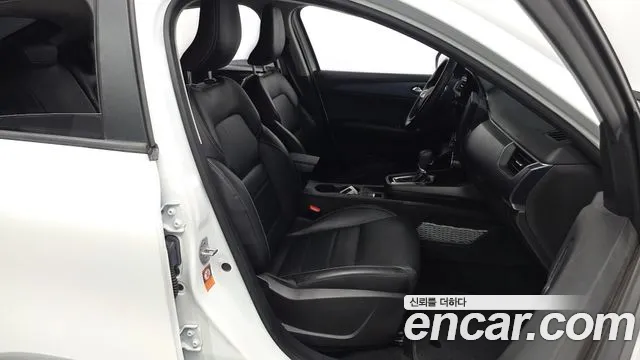 Renault Korea XM3 — Фото автомобиля 26