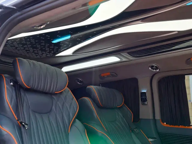 Mercedes-Benz V-Class — Фото автомобиля 7
