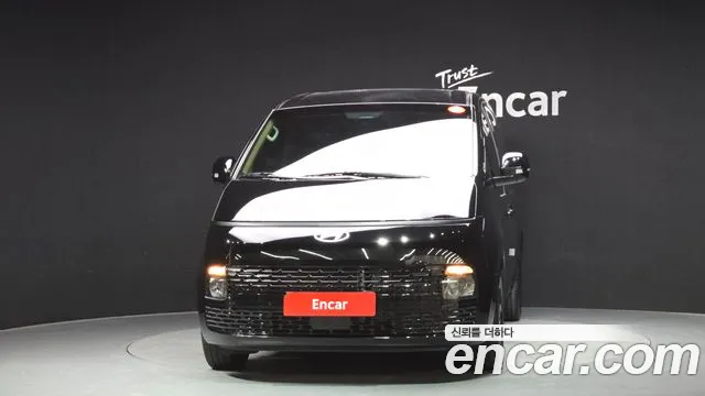 Hyundai Staria Staria Карго 3 места — Фото автомобиля 3