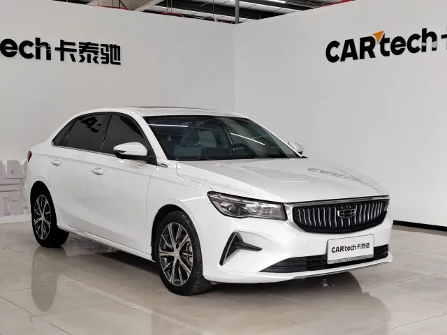 Geely Emgrand — Фото автомобиля 3