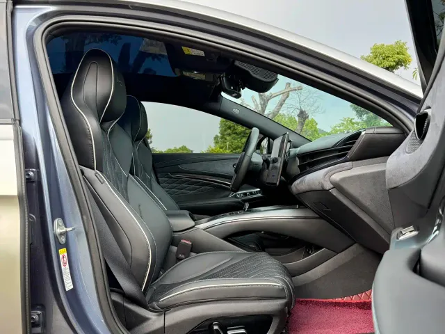 BYD Seal — Фото автомобиля 11