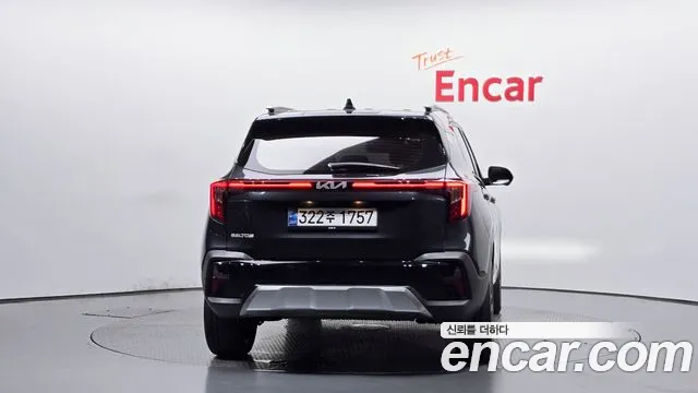 Kia Seltos Бензин 1.6 турбо 2WD — Фото автомобиля 4