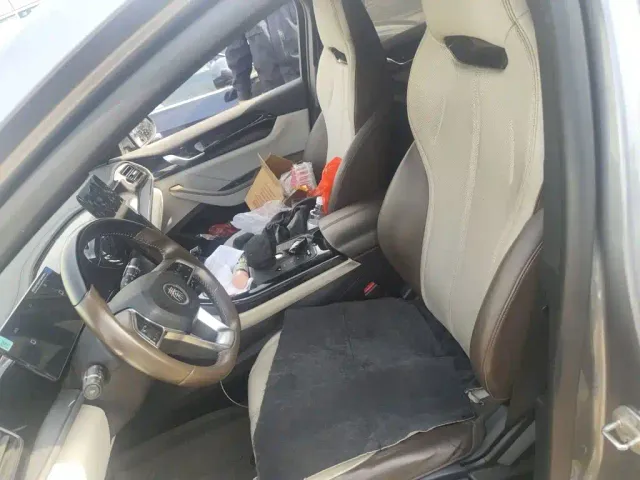 BYD Qin PLUS — Фото автомобиля 16