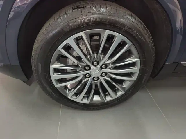 Cadillac XT5 — Фото автомобиля 22