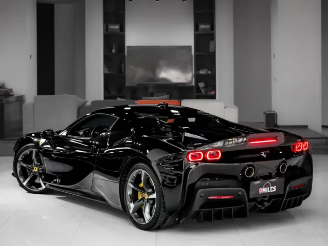 Ferrari SF90 — Фото автомобиля 4