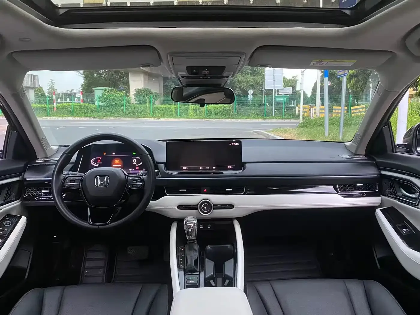 Honda Inspire 2025 260TURBO Elite Edition — Фото автомобиля 15