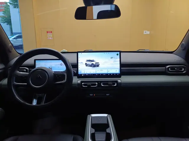 Baojun Yep Plus — Фото автомобиля 18