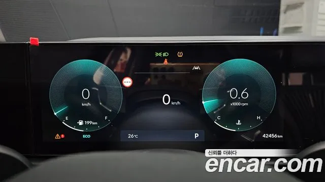 Hyundai Grandeur Grandeur (GN7) 3.5 LPG 2WD (Такси) — Фото автомобиля 8