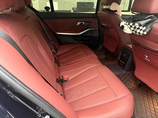 BMW 3 Series — Фото автомобиля 6