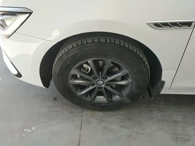 BYD Qin PLUS — Фото автомобиля 22