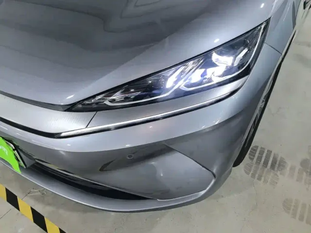 BYD Qin L — Фото автомобиля 23