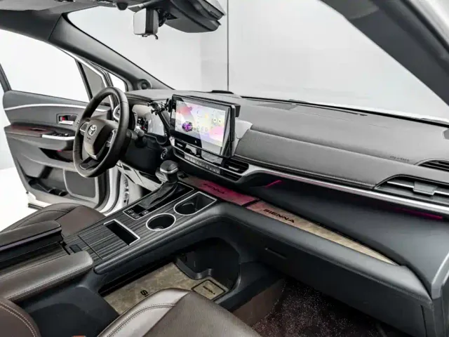 Toyota Granvia — Фото автомобиля 20
