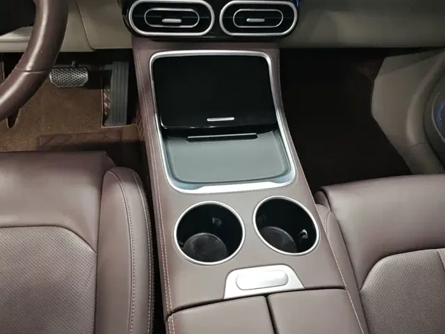 Leapmotor C11 — Фото автомобиля 13