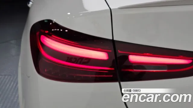 Mercedes-Benz GLE-Class — Фото автомобиля 5