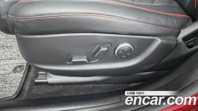 Genesis G80 Бензин 2.5 турбо AWD — Фото автомобиля 29