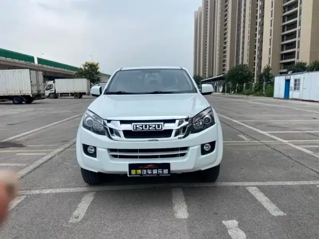 Isuzu Lingtuo — Фото автомобиля 3