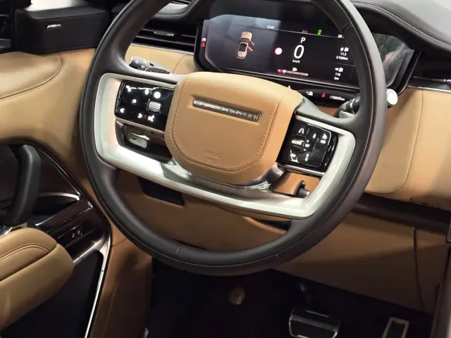 Land Rover Range Rover — Фото автомобиля 3