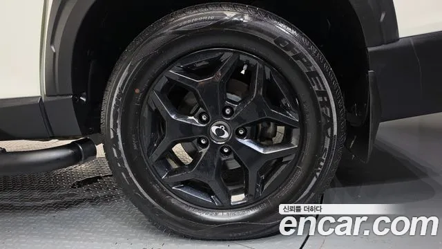 KGM Rexton — Фото автомобиля 6
