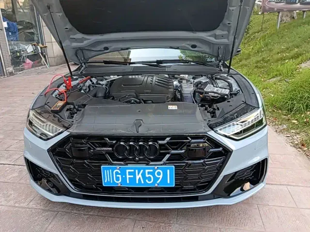 Audi A7L — Фото автомобиля 19