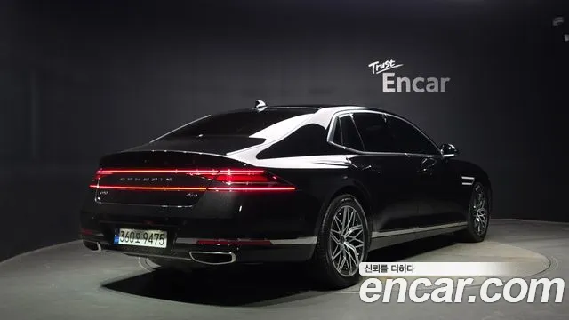 Genesis G90 Бензин 3.5 турбо AWD — Фото автомобиля 2