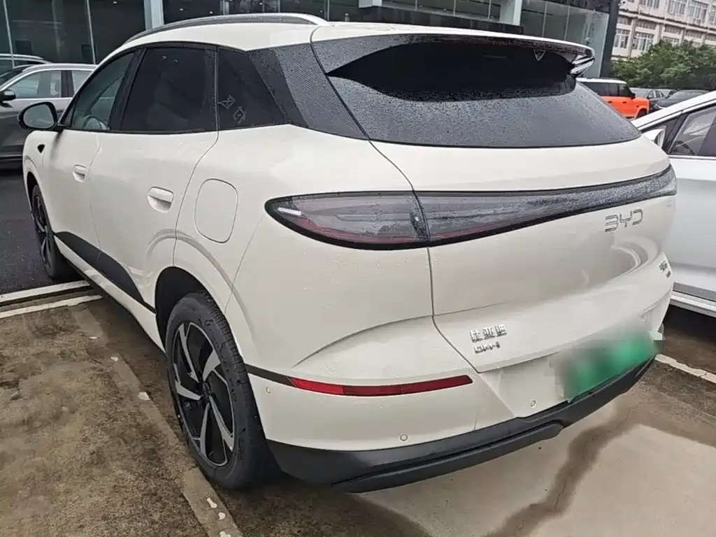 BYD Sealion 06 New Energy 2025 DM-i 170 Pilot Plus Edition — Фото автомобиля 4