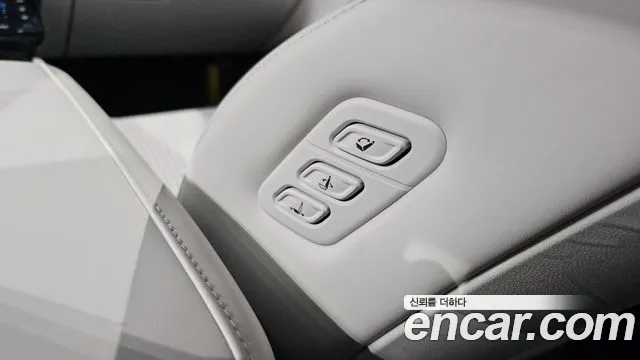 Hyundai Grandeur — Фото автомобиля 28