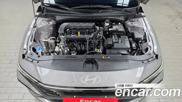 Hyundai Avante — Фото автомобиля 9