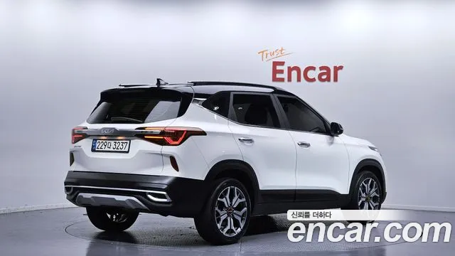 Kia Seltos Seltos Бензин 1.6 турбо 2WD — Фото автомобиля 2