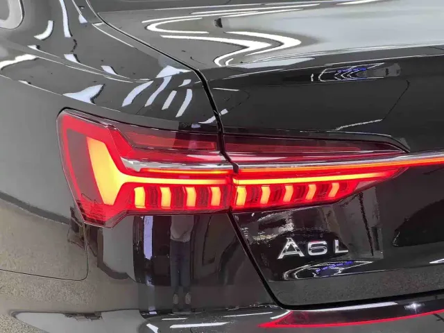 Audi A6L — Фото автомобиля 9