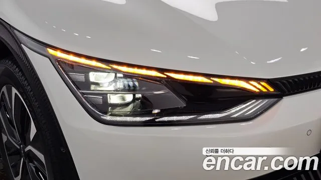 Kia EV6 — Фото автомобиля 21