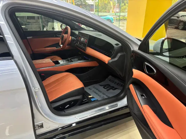 BYD Seal — Фото автомобиля 4
