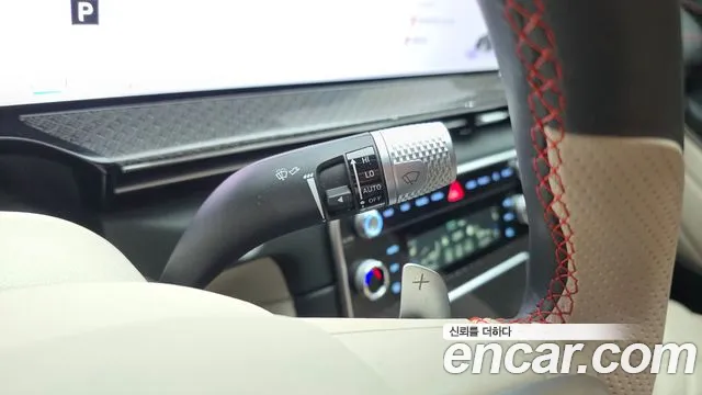 Genesis GV80 — Фото автомобиля 30