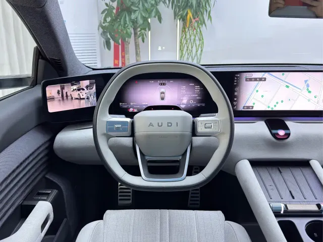 Audi E5 Sportback — Фото автомобиля 8