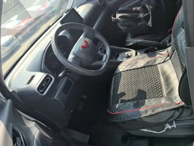 Wuling Hongguang — Фото автомобиля 14