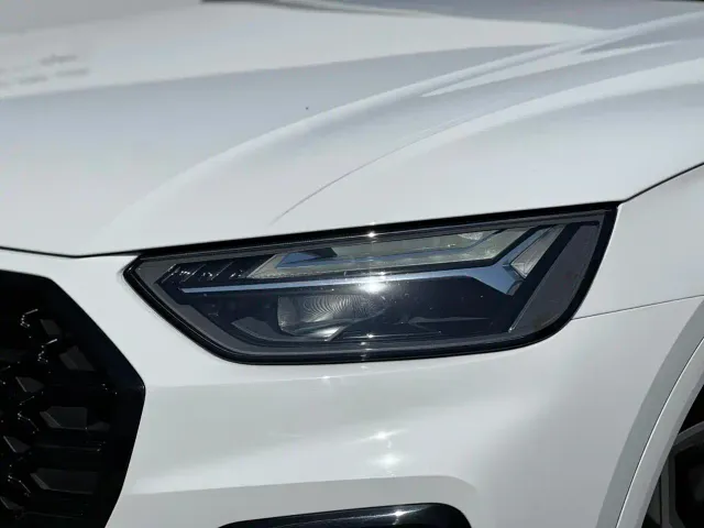 Audi Q5L — Фото автомобиля 11