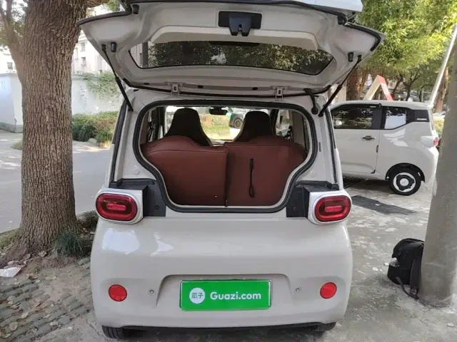 Wuling Hongguang Mini EV — Фото автомобиля 18
