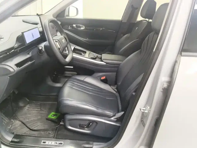 Geely Galaxy E5 — Фото автомобиля 14